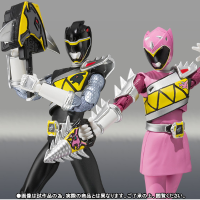 S.H.Figuarts 强龙黑与强龙粉