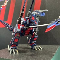 索斯机兽系列  RMZ-011  咆哮虐杀龙  雷温专属样式
