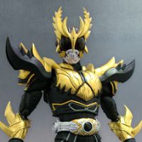 S.H.Figuarts 假面骑士空我 升华究极形态（黑眼版）