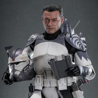 《星球大战：克隆人战争》克隆人指挥官沃尔夫 1:6比例珍藏人偶