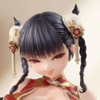 穿上龙旗袍的姐姐的朋友