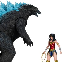 DC多元宇宙正义联盟 神奇女侠对决原子吐息哥斯拉 可动人偶 双人套装