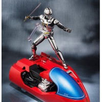 S.H.Figuarts 宇宙刑事卡邦和塞巴里安 套装