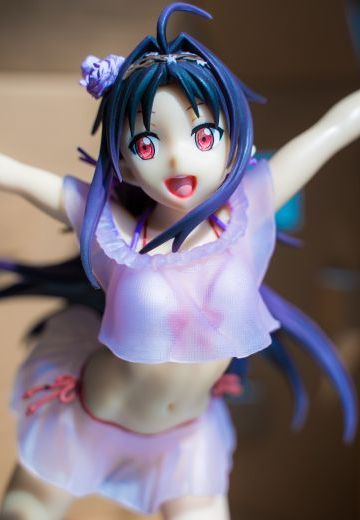优纪泳装