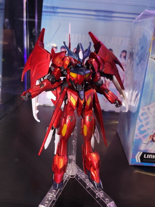 万代 HG 1/144 惊异巴巴托斯高达天狼座[金属配色](LINKL PLANET光盘套装版) BW返图