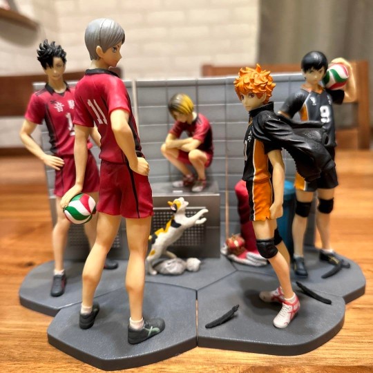 转载排球少年一番赏景品手办实物图