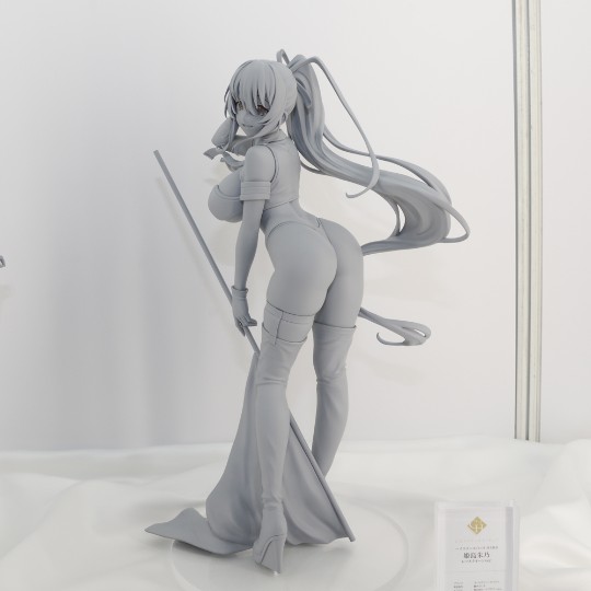 姬岛朱乃 赛车女皇