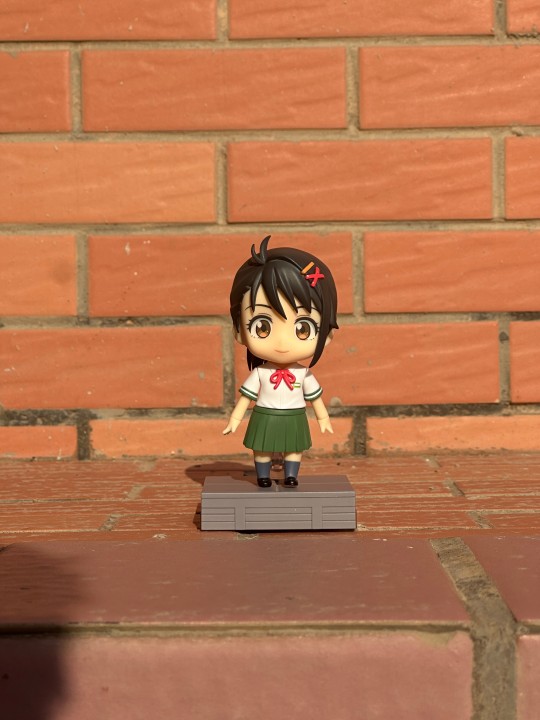 铃芽