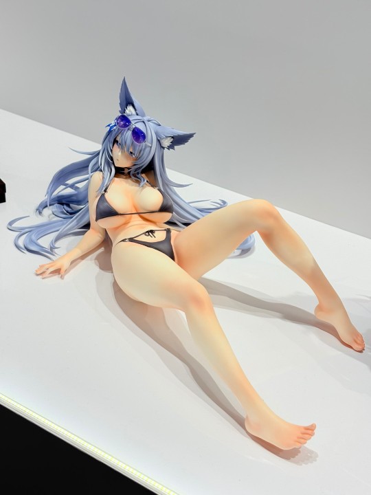 FREEing 新品展图搬运
