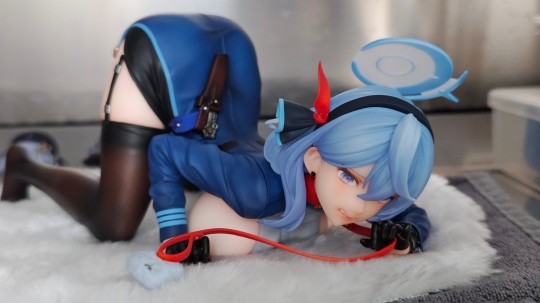 天雨亚子