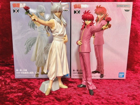 转载眼镜厂藏马手持玫瑰景品大货实物图