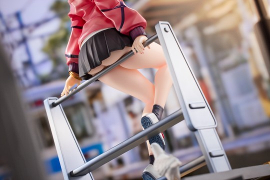 【良笑塑美】 宝多六花 晴空的车站