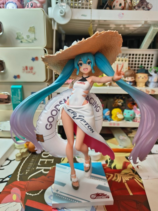 黑皮赛车初音