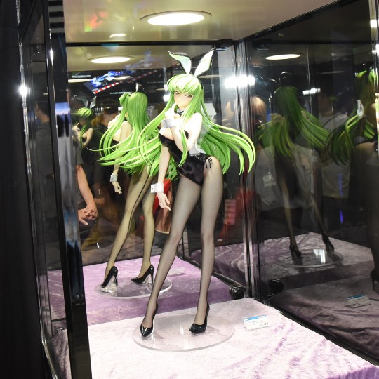 C.C. 兔女郎