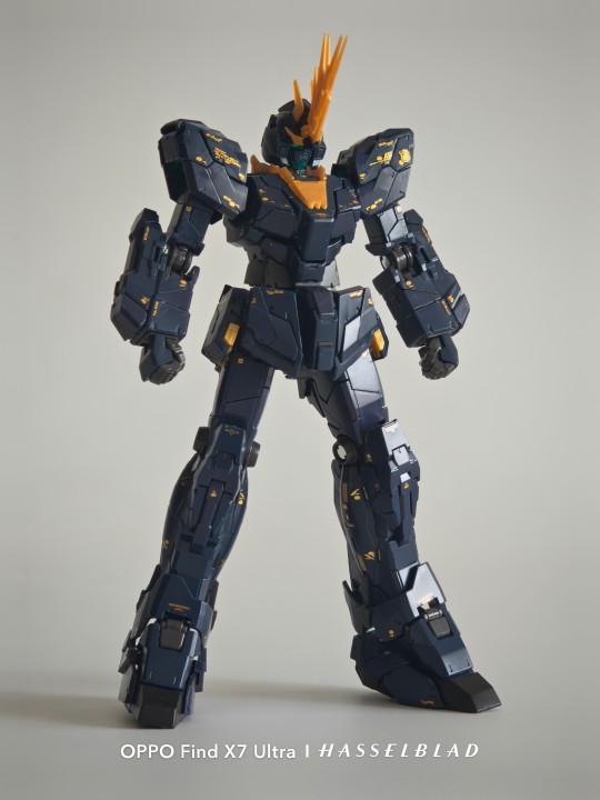 未爆甲没有面罩头是懒得掰了而且零件有点脆（