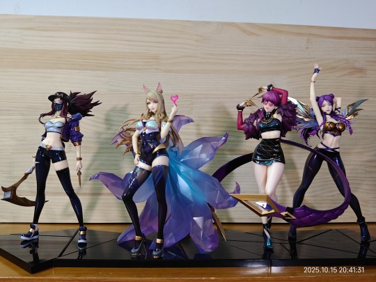 终于凑齐初代K/DA了