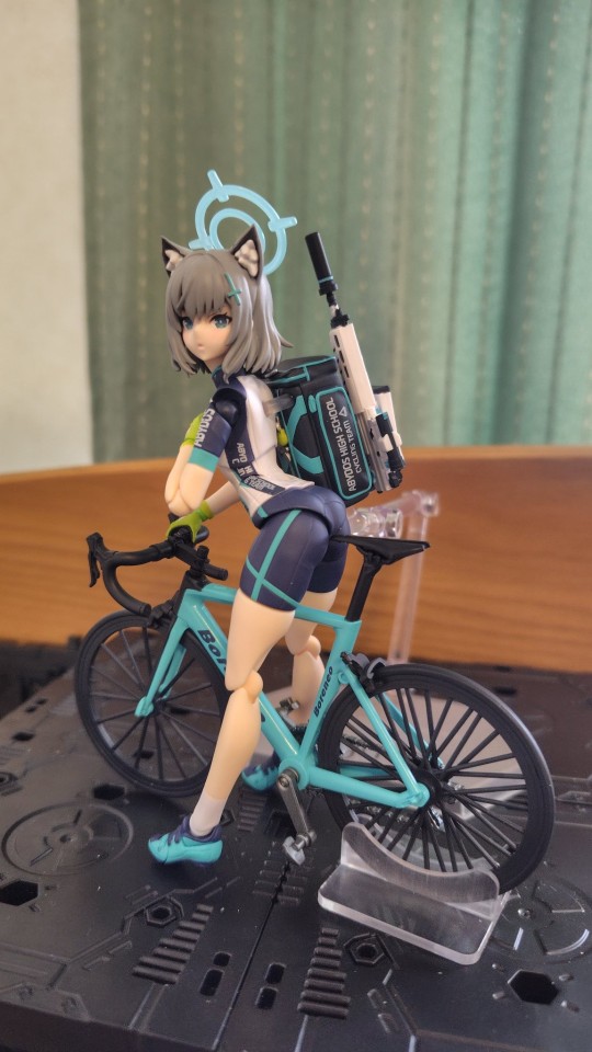 【大货】MF figma 蔚蓝档案 砂狼白子 骑行 返图搬运