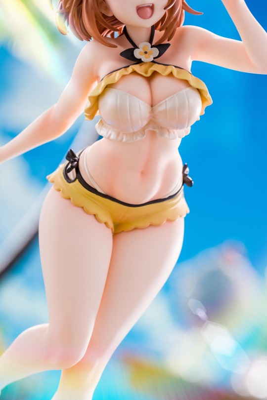 就是这个小腹肉腿