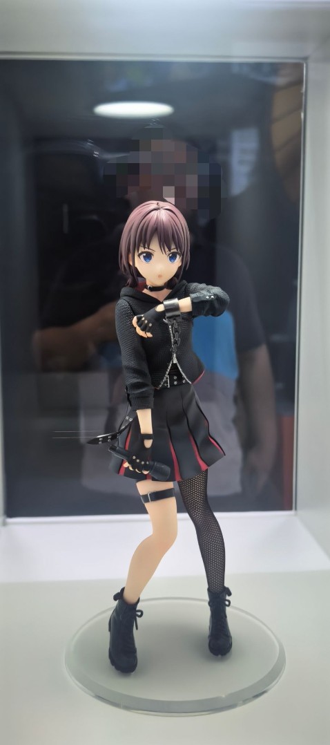 WF2025世嘉展台上少女乐队呐喊 GBC的实物