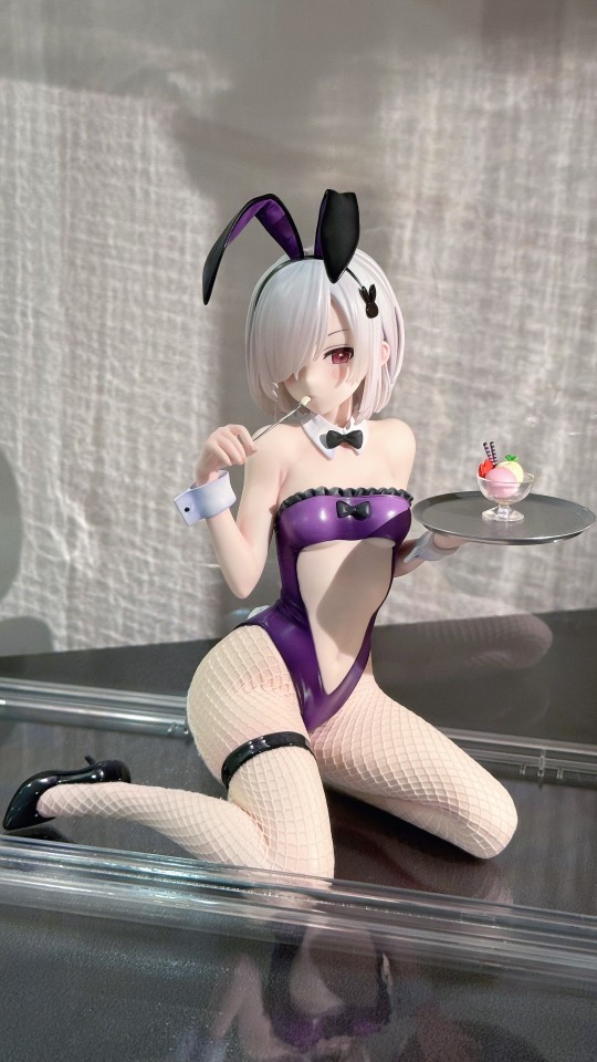 第一只兔女郎！