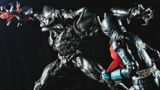 “新的，，，改造人！？”