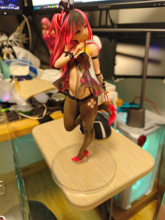 棒棒糖与高跟鞋