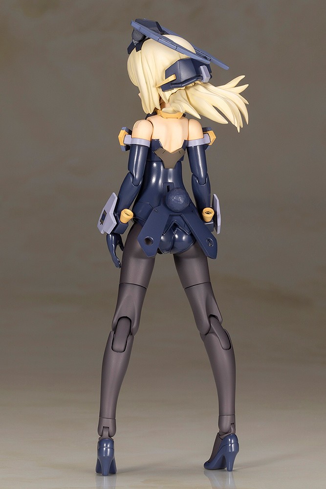 机甲少女 闪燕猎刃