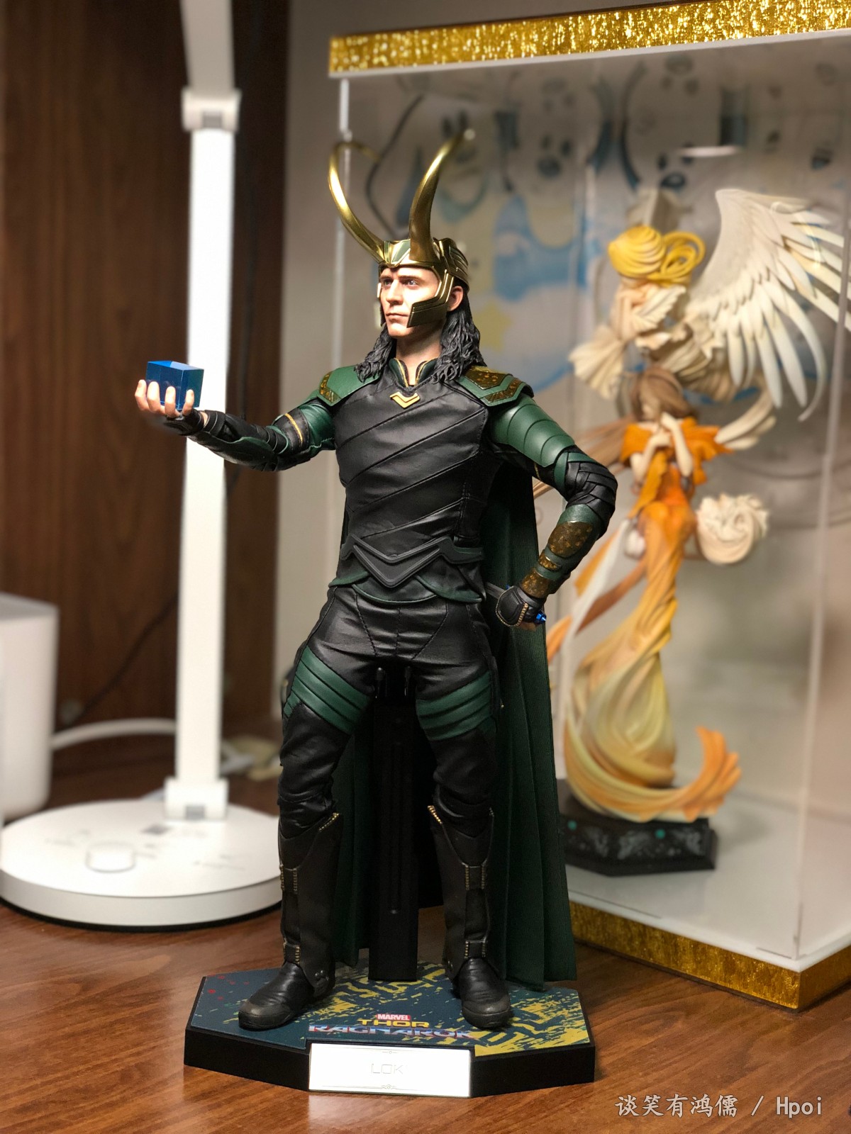 hottoys 洛基3.0