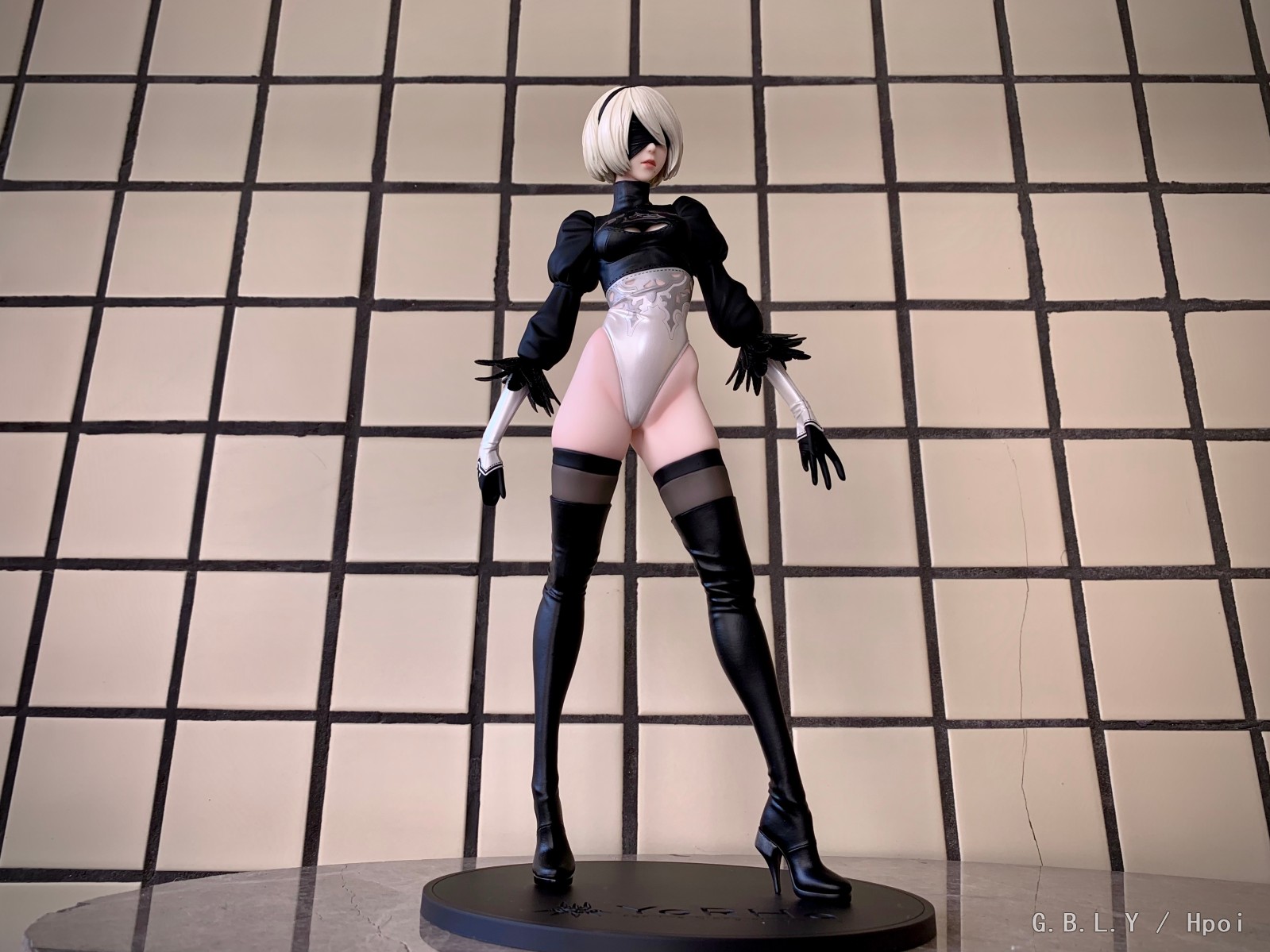 Flare-Nier-2B