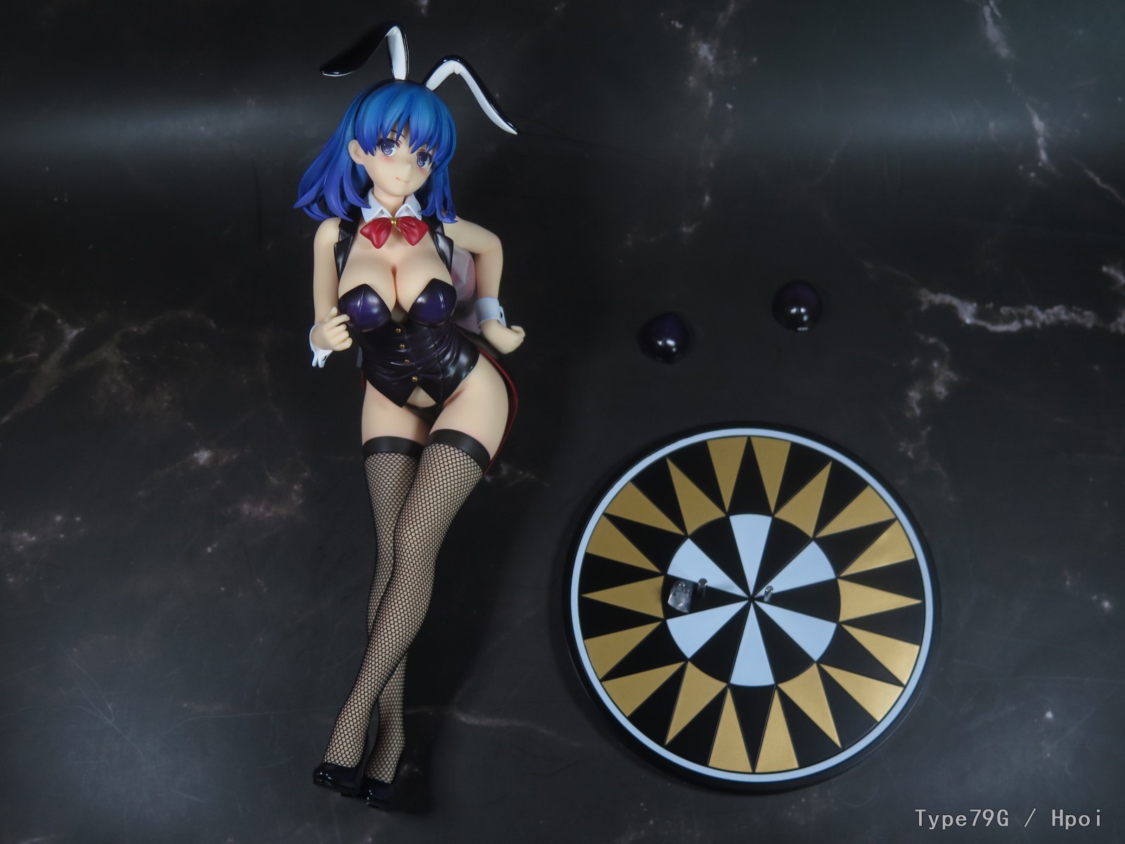 吹石花：打在胸上？