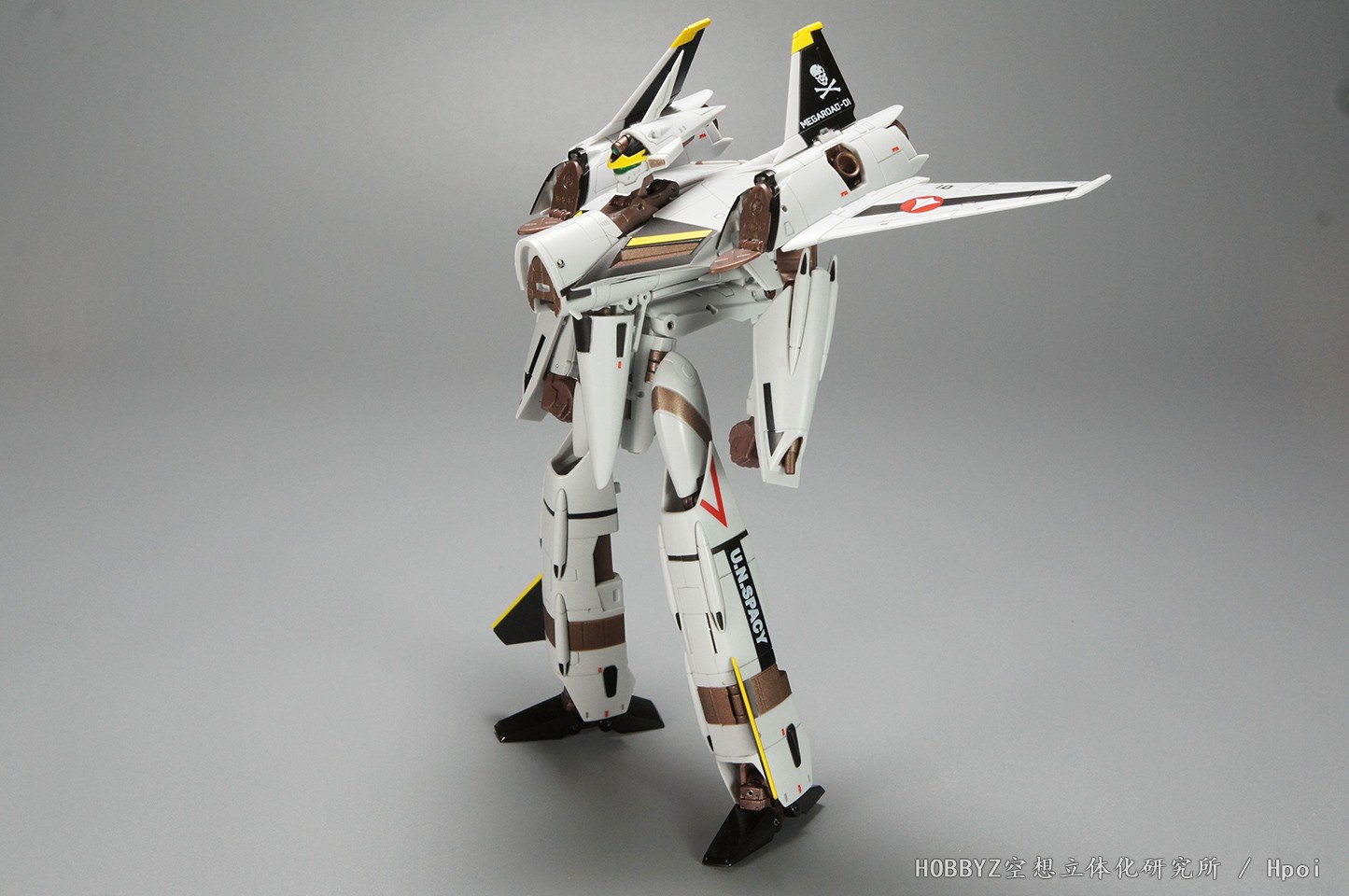 HI-METAL R《超时空要塞》VF-4G雷霆Ⅲ微加工测评