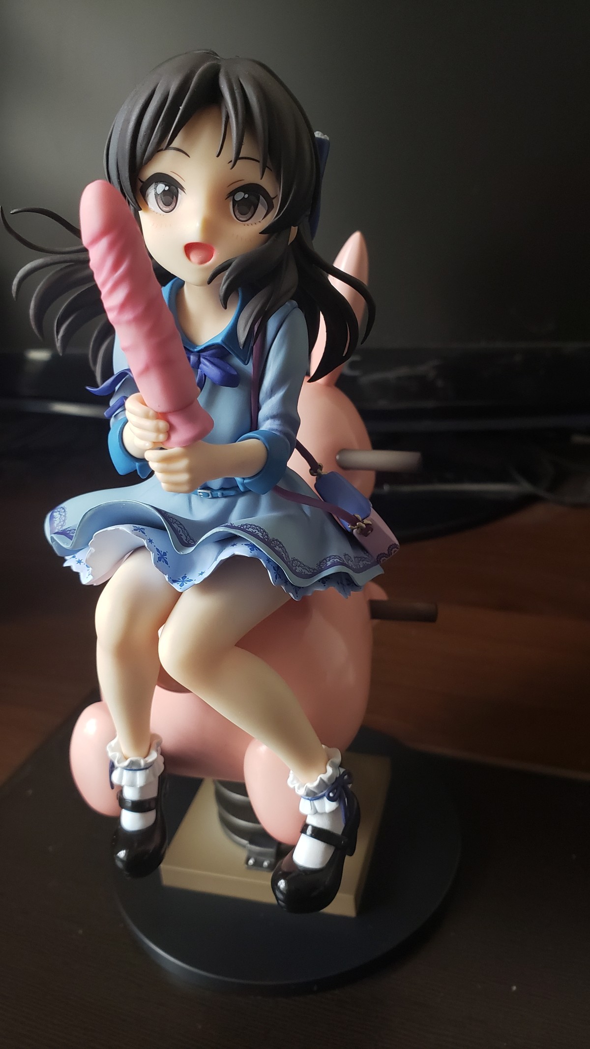 被蠢哭了