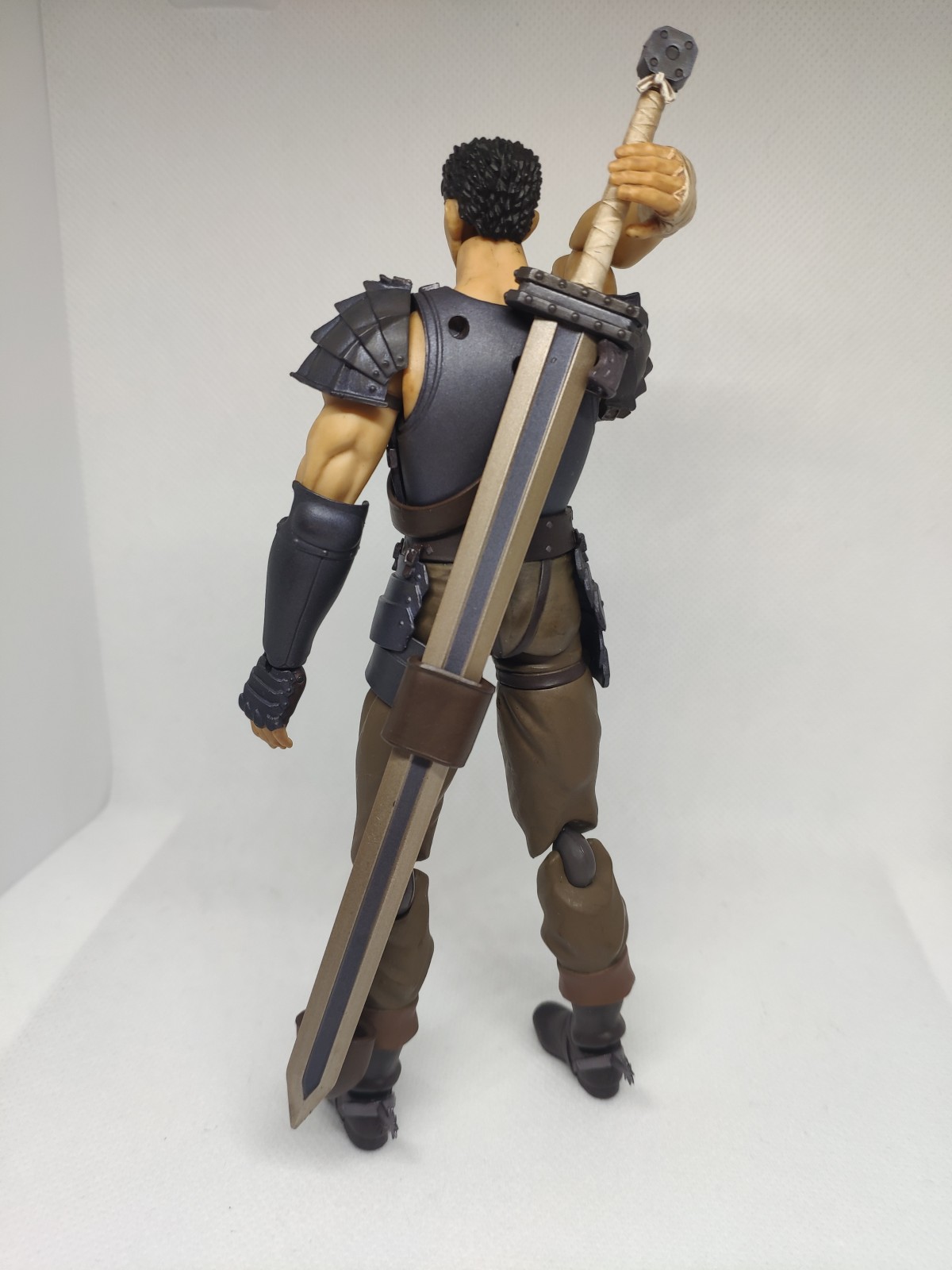 figma 187 剑风传奇 鹰之团格斯