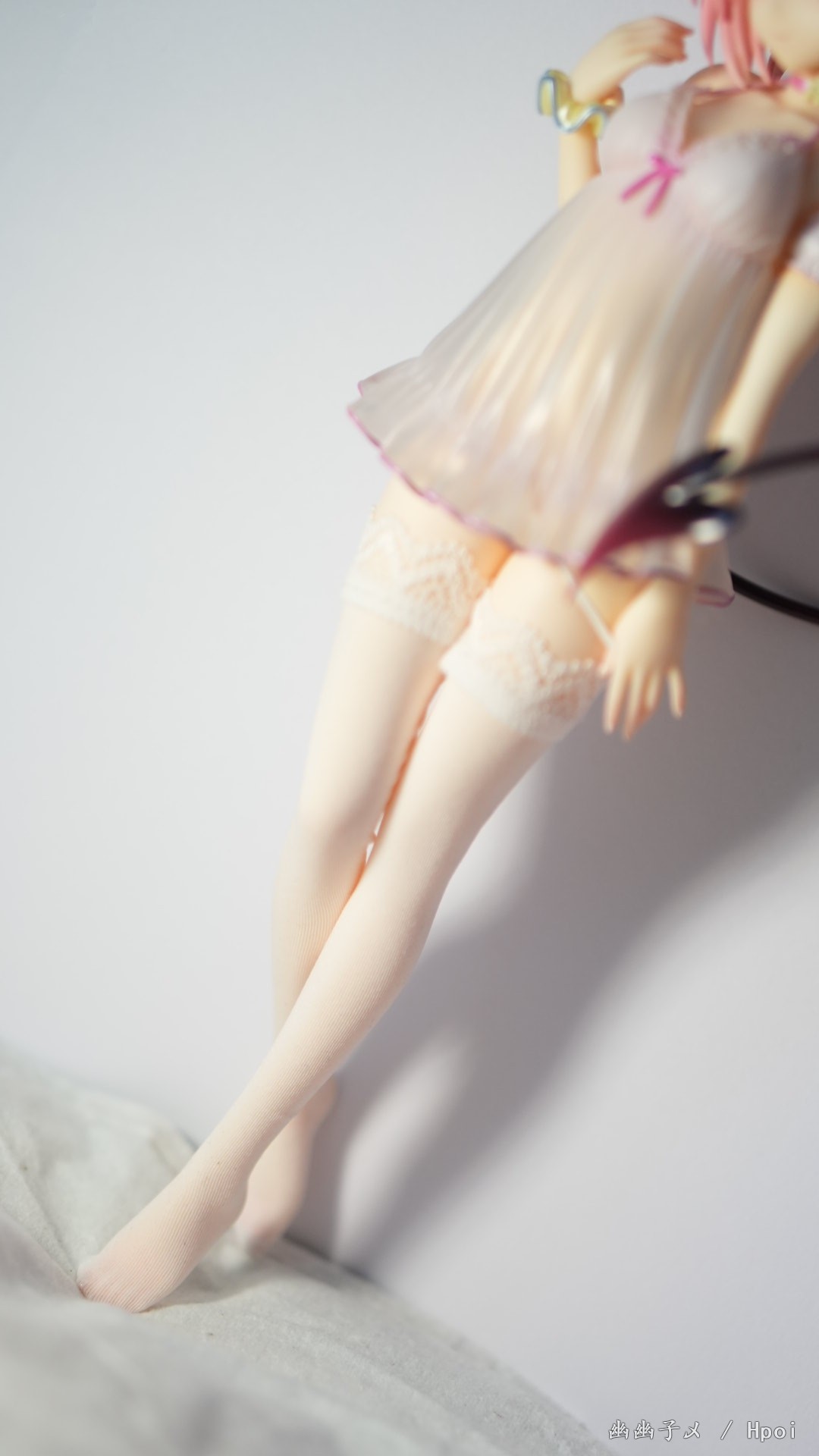 睡衣梦梦X白丝黑丝，别有一番风味