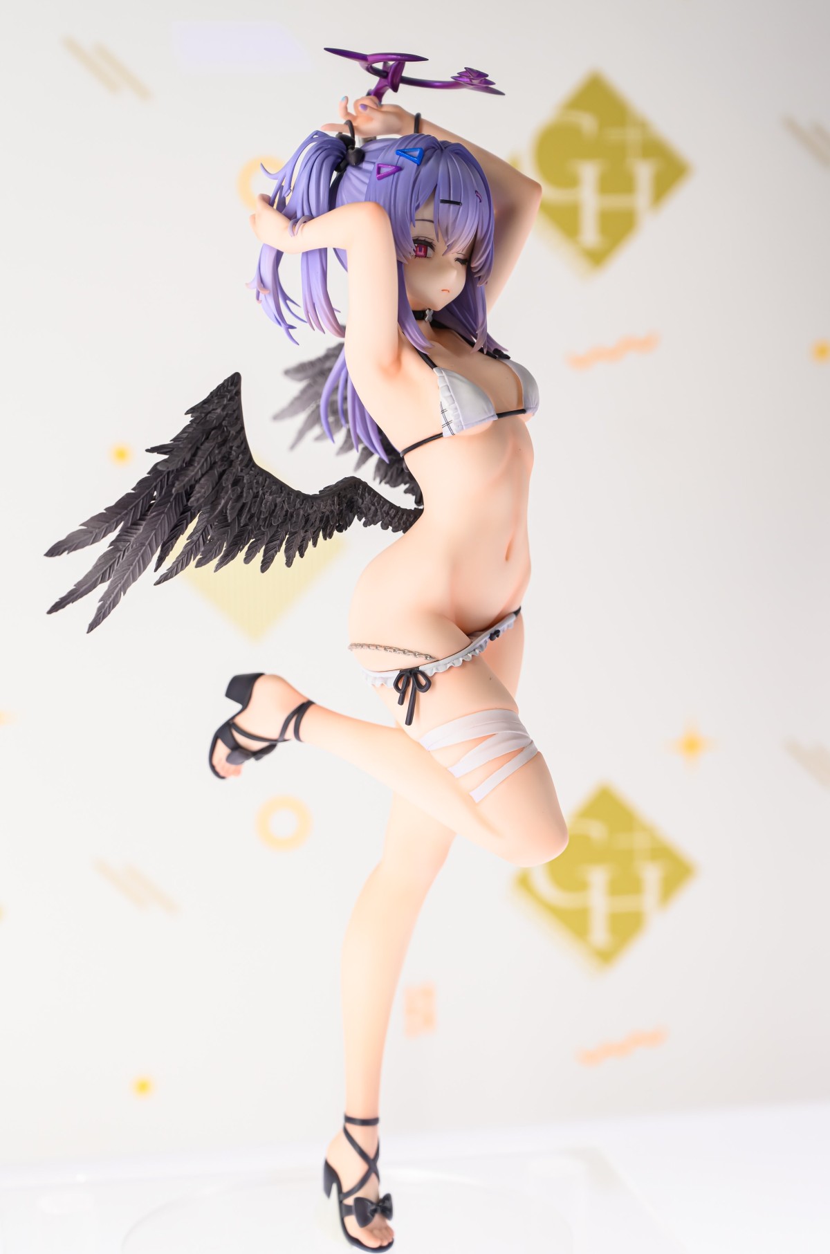 黄金头 NIYA 泳装 展图搬运