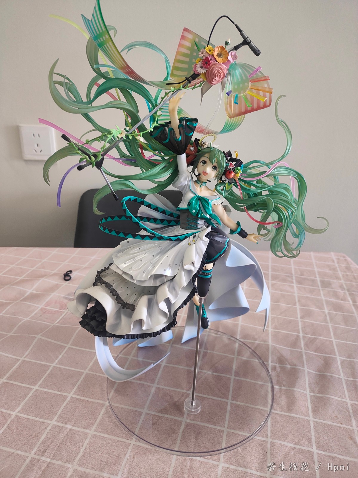 初音未来 纪念服饰（10周年绘图比赛大赏）