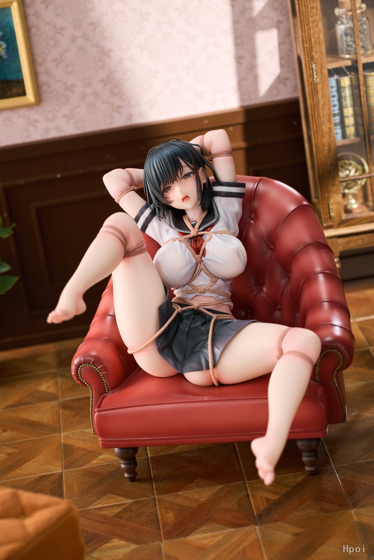 渡边彩纱：束缚