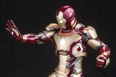 ARTFX  钢铁侠 MARK42