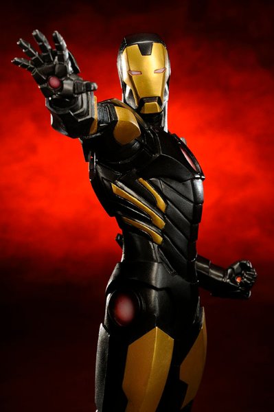 ARTFX+  钢铁侠 MARVEL NOW! 【BLACK X GOLD】