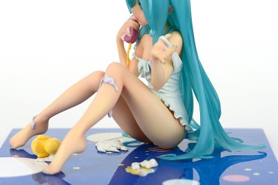 电波女与青春男 藤和艾莉欧 泳装洗澡ver.