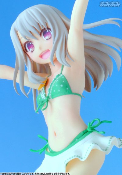 BEACH QUEENS Fate/kaleid liner 伊莉雅斯菲尔·冯·爱因兹贝伦 	伊莉雅斯菲尔·冯·爱因兹贝伦