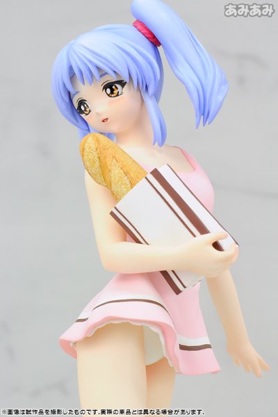 机动战舰抚子号 星野琉璃 买面包归途中 粉色连衣裙