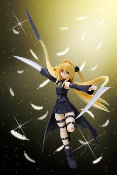 S.H.Figuarts  金色暗影