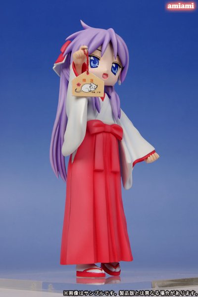 幸运星 柊镜 巫女服Ver. 