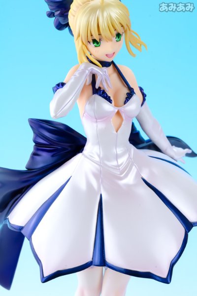 Fate/stay night SABER ドレスコード