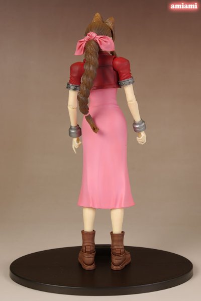 FF VII PlayArts 爱丽丝·盖恩斯巴勒