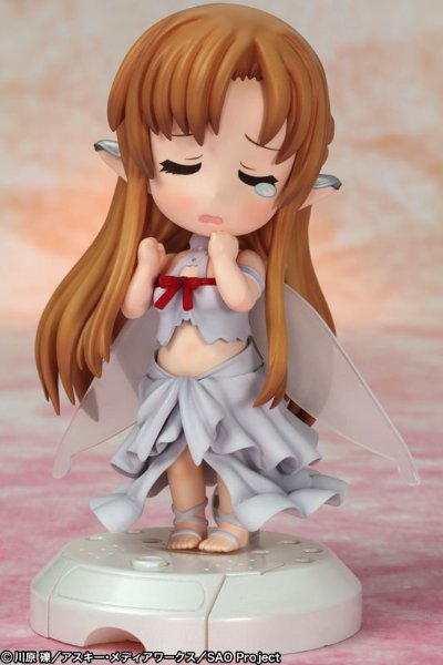 NanoritchiVC 刀剑神域 亚丝娜-ティターニアver.- 可动手办