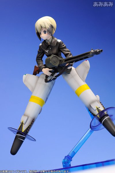 强袭魔女 エーリカ・ハルトマン 