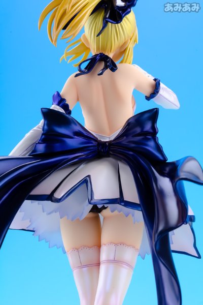 Fate/stay night SABER ドレスコード