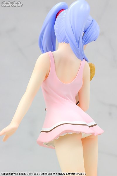 机动战舰抚子号 星野琉璃 买面包归途中 粉色连衣裙